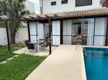 Casa · 303m² · 4 Quartos · 3 Vagas · Casa de 4 dormitórios no Campeche, Florianópolis aceita financiamento