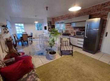 Casa · 404m² · 4 Quartos · 2 Vagas · Casa no Centro de Imbituba