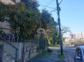 Apartamento · 71m² · 3 Quartos · 2 Vagas · Apartamento três dormitórios e garagem no Higienópolis/IAPI