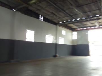 Comercial · 320m² · Pavilhão rua José Alves de Oliveira  no bairro Olaria