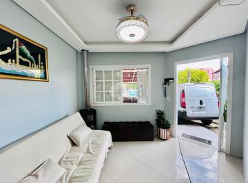 Casa · 50m² · 2 Quartos · 2 Vagas · Casa 2 dormitórios, pátio nos fundos com piscina e área Gourmet - Igara - Canoas