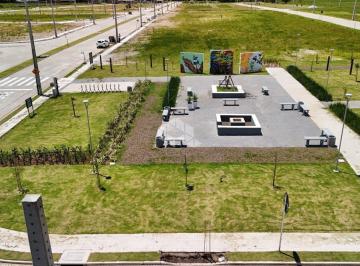 Terreno · 300m² · Lote à venda no Reserva do Lago - 300m²
