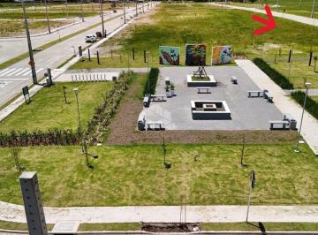 Terreno · 300m² · Terreno com 300 m² para vender por R$ 390.000,00