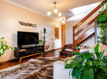Apartamento · 206m² · 3 Quartos · 2 Vagas · Cobertura 3 dormitórios, sendo 1 suíte. Chácara das Pedras - Porto Alegre.