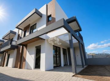 Casa · 121m² · 2 Quartos · 1 Vaga · Casa sobrado com 2 suítes em condomínio fechado em Forquilhas