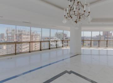 Apartamento com 4 dormitórios no Petrópolis (45) · Apartamento de 4 suítes no Bela vista