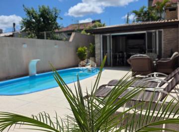 Casa · 235m² · 3 Quartos · 3 Vagas · Casa a Venda no Jardiom Planalto com 235 m², 3 dormitorios, 1 suite