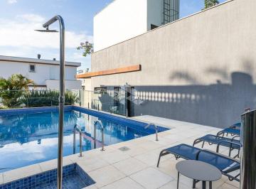 Casa · 212m² · 3 Quartos · 2 Vagas · PRONTA PARA MORAR