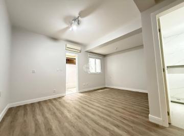 Apartamento · 36m² · 1 Quarto · Apartamento Garden,  amplo, de 36mts, com 2 patios na Bela Vista.