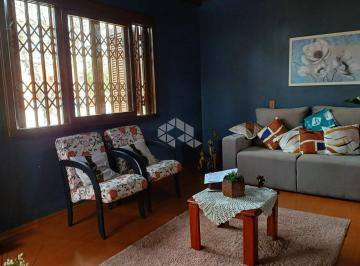 Casa · 265m² · 3 Quartos · 2 Vagas · Casa com 3 dormitorios e amplo patio em Hamburgo Velho