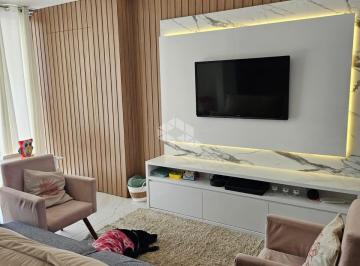 Casa · 150m² · 3 Quartos · 2 Vagas · CASA 3 QUARTOS COM SUÍTE, PISCINA E ENERGIA SOLAR NO BEIRA RIO