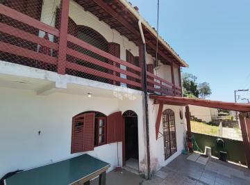 Casa · 270m² · 5 Quartos · 1 Vaga · Casa 5 quartos próximo a UFSC no bairro trindade em Florianópolis/SC