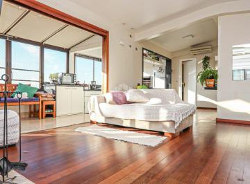 Apartamento · 150m² · 4 Quartos · 2 Vagas · Cobertura 4 dormitórios, 1 suíte e 2 vagas no bairro Auxiliadora, Porto Alegre/RS.