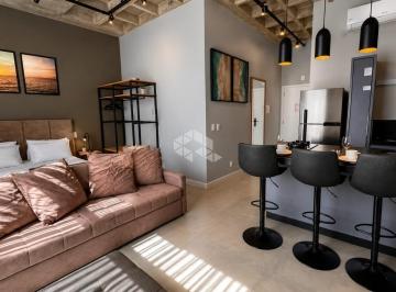 Apartamento · 35m² · 1 Quarto · 1 Vaga · Studio Mobiliado próximo a praia em Canasvieiras