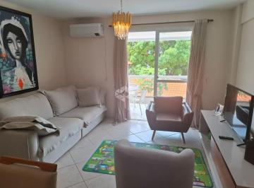 Apartamento · 840m² · 2 Quartos · 1 Vaga · Apartamento à venda na Praia Brava 2 dormitórios (1 suíte) | 84m² | 150m do mar