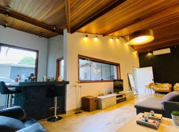 Casa · 383m² · 3 Quartos · 9 Vagas · Casa com 03 dormitórios à venda por R$  1.590.000,00 - Vila Esperia ou Giglio - Atibaia/SP.