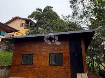 Casa · 60m² · 2 Quartos · 1 Vaga · CASA 2 QUARTOS NA BARRA DA LAGOA EM FLORIANÓPOLIS/SC