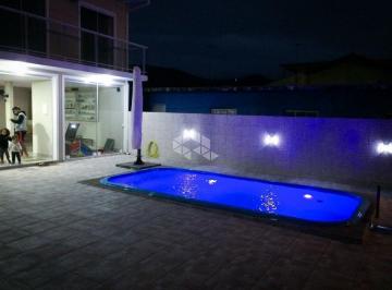 Casa · 210m² · 3 Quartos · 2 Vagas · Casa à Venda com Piscina, Área Gourmet e 3 Quartos em Terreno de 325 m²