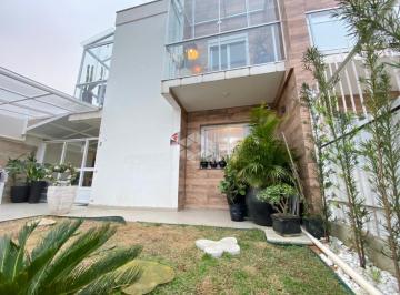 Casa · 60m² · 2 Quartos · 1 Vaga · Seu novo lar espera por você no bairro Medianeira!
