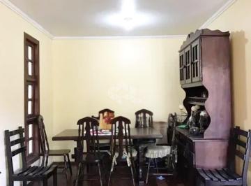 Casa · 3 Quartos · Casa com 3 quartos e piscina à venda em Camobi
