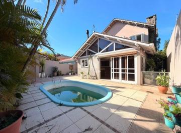 Casa · 277m² · 3 Quartos · 2 Vagas · Casa 3 quartos, a venda, Camobi, Santa Maria