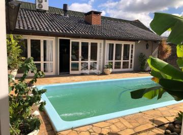 Casa · 450m² · 3 Quartos · Casa à venda com 3 quartos 450 m² disposta em 3 terrenos no bairro Jardim Floresta
