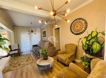 Casa · 210m² · 2 Quartos · 2 Vagas · Casa à venda com 02 quartos sendo 1 suíte, piscina no bairro Igrejinha em Lajeado