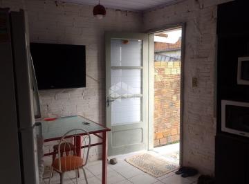 Casa · 180m² · 2 Quartos · Casa com 2 quartos a venda no bairro Tomazetti em Santa Maria Rs.
