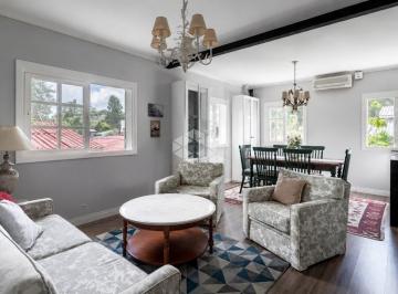 Casa · 174m² · 3 Quartos · 2 Vagas · Casa a venda 03 quartos com 02 vagas -Gramado