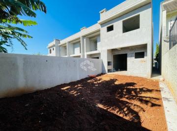 Casa · 121m² · 3 Quartos · 2 Vagas · Sobrado com 3 Dormitórios, Suíte e Amplo Pátio no Bairro Montanha em Lajeado