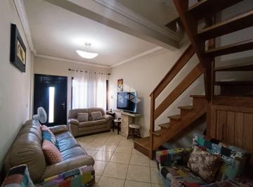 Casa · 114m² · 3 Quartos · 2 Vagas · Casa sobrado 3 dormitórios sendo 1 suíte e 3 banheiros.