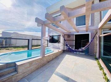 Casa · 15m² · 3 Quartos · 2 Vagas · CASA MOBILIADA COM 3 DORMITÓRIOS, 1 SUÍTE, MEZANINO, PISCINA, ÁREA GOURMET 1 QUADRA DO MAR COM VISTA