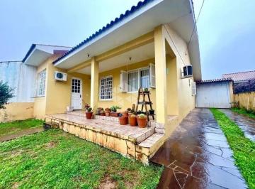 Casa · 204m² · 3 Quartos · 2 Vagas · Casa com 3 quartos à venda em Camobi - Santa Maria