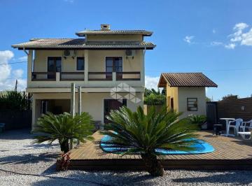 Casa · 2m² · 3 Quartos · 1 Vaga · CASA SOBRADO COM 3 DORMITÓRIOS SENDO 1 SUÍTE EM PAULO LOPES - SC À VENDA