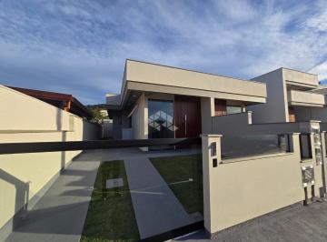 Casa · 63m² · 2 Quartos · 2 Vagas · Casa com 2 quartos à venda em São José, São José/SC