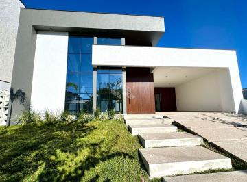 Casa · 180m² · 3 Quartos · 2 Vagas · Casa Nova em condomínio fechado no Bairro Camobi em Santa Maria