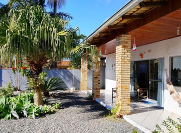 Casa · 165m² · 3 Quartos · 2 Vagas · CASA EM UBATUBA - SAO FRANCISCO DO SUL - SC.