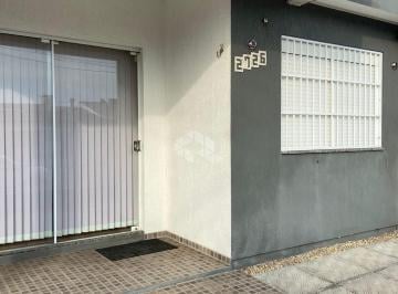 Casa · 81m² · 3 Quartos · 1 Vaga · Casa - Sobrado 3 dormitórios no centro de Tramandai