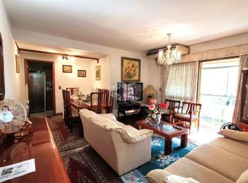 Apartamento · 89m² · 2 Quartos · 2 Vagas · Apartamento com 2 dormitórios no bairro Independência.