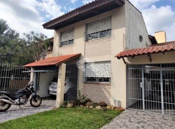 Casa · 173m² · 4 Quartos · 5 Vagas · Casa com 3 dormitórios e 1 suíte por apenas R$590.000,00 .
