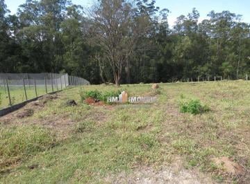 6f3de103238f21743544a4eacf97c1a951418d32 · Terreno com 4.642 m² dentro de Condomínio, com ruas calçadas, muita natureza e segurança, em Atibaia