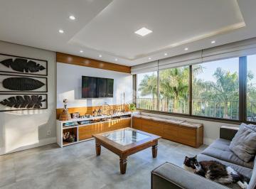 Apartamento · 126m² · 3 Quartos · 2 Vagas · Apartamento sofisticado e ensolarado, com 3 dormitórios e vista perene na Zona Sul de Porto Al