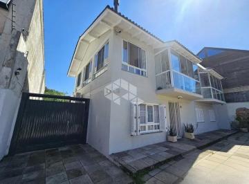 Casa · 280m² · 4 Quartos · 3 Vagas · Casa no Bairro Vila Jardim com 280m2 privativos , 4 dormitórios, sendo 3 suítes, 6 banheiros, 3 vaga