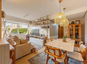 Apartamento · 70m² · 2 Quartos · 1 Vaga · Apartamento à venda com 2 dormitórios, sendo 1 suíte e 1 vaga de garagem  em excelente localização, 
