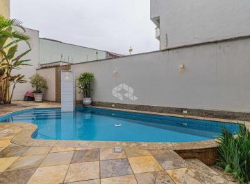 38 Piscina Aquecida · Residência Exclusiva com 5 Suítes, Banheiros, Cozinha e Piscina com aquecimento Solar, Churrasqueira
