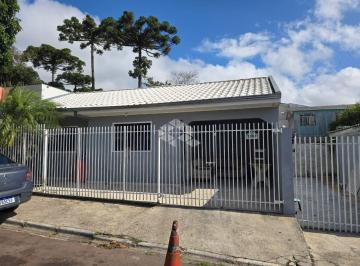 Casa · 60m² · 4 Quartos · Terreno de Esquina com 2 Casas no Xapinhal - Ótima Oportunidade de Investimento
