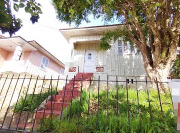 Casa · 98m² · 2 Quartos · 3 Vagas · Casa Mista de 02 dormitórios na Rua Nove de Março bairro Vila Ipiranga