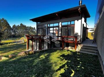 Casa · 299m² · 3 Quartos · Belíssima Casa NOVA em Condomínio de alto padrão 03 suítes em Gravataí