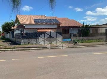 Casa · 148m² · 3 Quartos · 2 Vagas · Casa à venda, 3 dormitórios, 1suíte, sala, sala de jantar, cozinha, lavanderia e 2 banheiros.