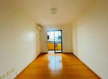 Apartamento · 70m² · 2 Quartos · 1 Vaga · Apartamento Semimobiliado à Venda no Centro de Santa Maria/RS | 2 Dormitórios | Garagem | Andar Alto